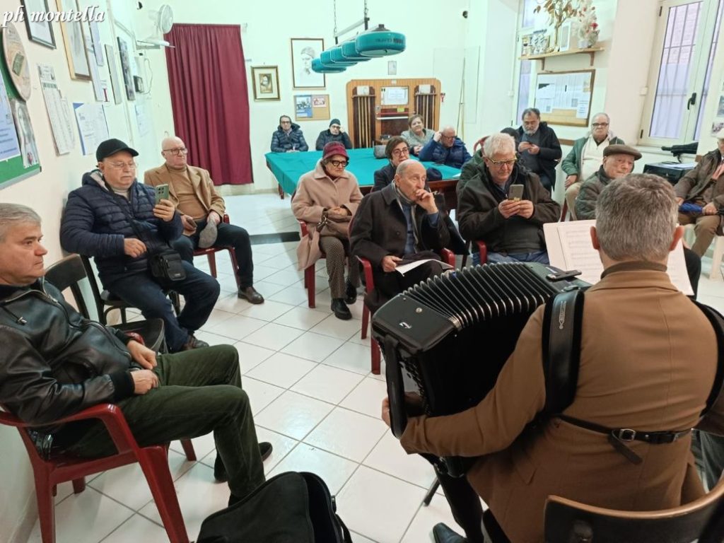 BAIANO. Fisarmoniche in concerto, all’Incontro… Tango for ever con Oblivion e Odeon, ‘Oì Stefanì e Maio amarcord Luca De Prisco e Andrea Bellofatto, performance di classe e stile, con alto gradimento. BAIANO. Fisarmoniche in concerto, all’Incontro… Tango for ever con Oblivion e Odeon, ‘Oì Stefanì e Maio amarcord Luca De Prisco e Andrea Bellofatto, performance di classe e stile, con alto gradimento.