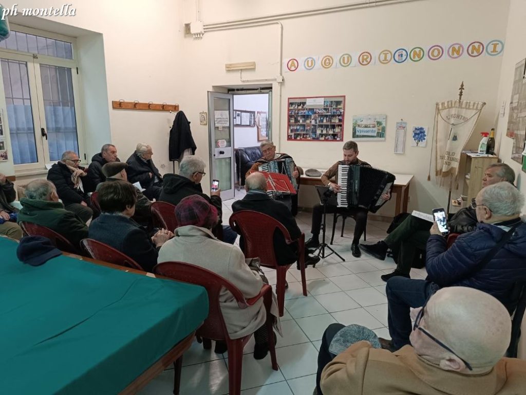 BAIANO. Fisarmoniche in concerto, all’Incontro… Tango for ever con Oblivion e Odeon, ‘Oì Stefanì e Maio amarcord Luca De Prisco e Andrea Bellofatto, performance di classe e stile, con alto gradimento. BAIANO. Fisarmoniche in concerto, all’Incontro… Tango for ever con Oblivion e Odeon, ‘Oì Stefanì e Maio amarcord Luca De Prisco e Andrea Bellofatto, performance di classe e stile, con alto gradimento.