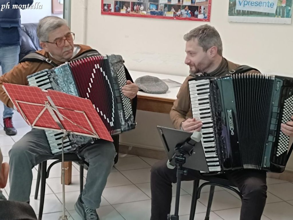 BAIANO. Fisarmoniche in concerto, all’Incontro… Tango for ever con Oblivion e Odeon, ‘Oì Stefanì e Maio amarcord Luca De Prisco e Andrea Bellofatto, performance di classe e stile, con alto gradimento. BAIANO. Fisarmoniche in concerto, all’Incontro… Tango for ever con Oblivion e Odeon, ‘Oì Stefanì e Maio amarcord Luca De Prisco e Andrea Bellofatto, performance di classe e stile, con alto gradimento.