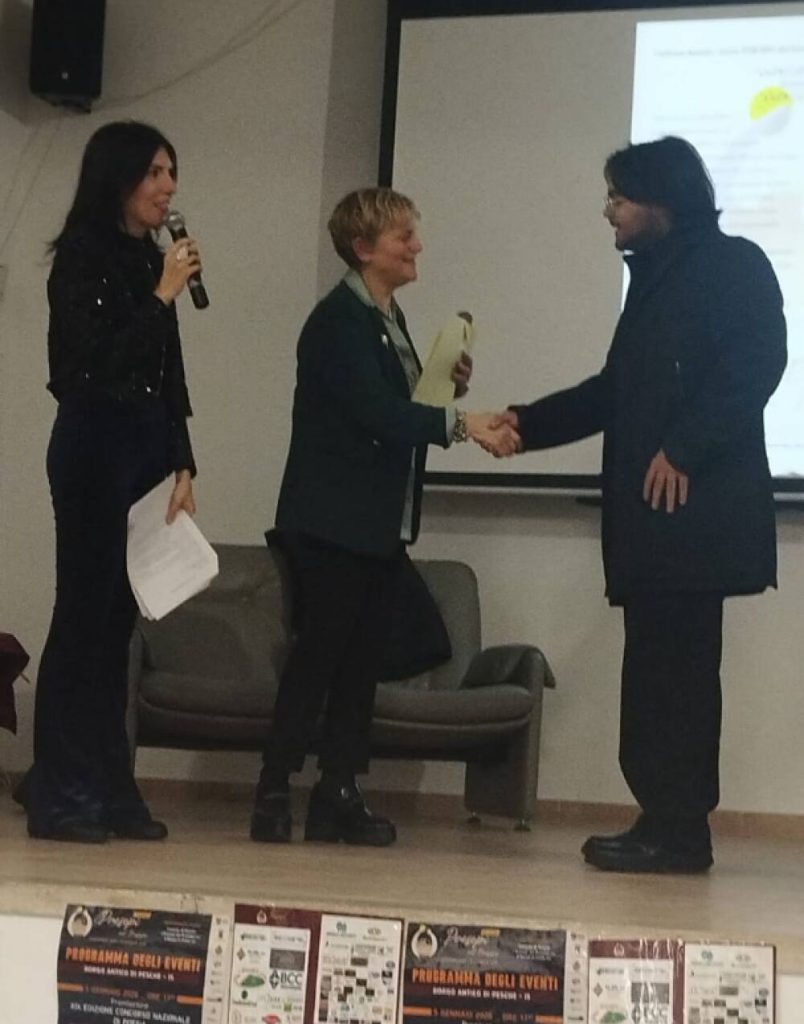 Avella, giovane talento premiato alla XXII edizione de “I Presepi nel Presepe”, concorso poetico di Pesche Avella, giovane talento premiato alla XXII edizione de “I Presepi nel Presepe”, concorso poetico di Pesche