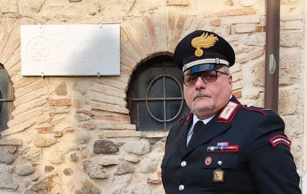 Cambio al vertice delle Stazioni Carabinieri di Gesualdo e Montefusco Cambio al vertice delle Stazioni Carabinieri di Gesualdo e Montefusco