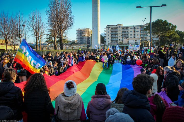 A TORRE ANNUNZIATA MARCIA DELLA PACE DIOCESANA  PROMOSSA DALL’AZIONE CATTOLICA