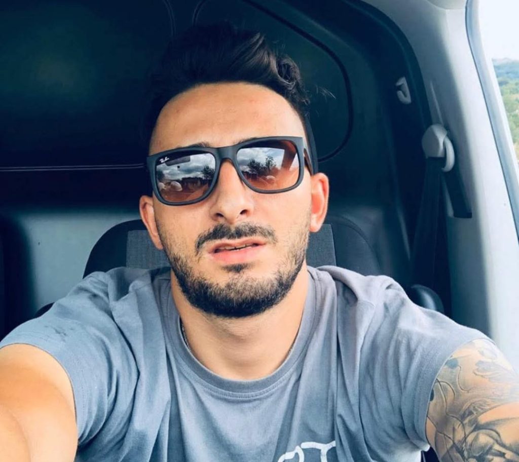 100 DI QUESTI GIORN. Petruro di Forino ( Av): Compie gli anni Alessandro De Angelis