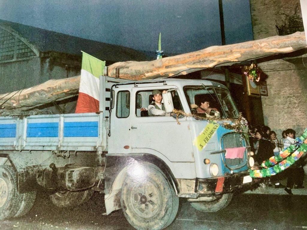 Mugnano del Cardinale, sabato 10 gennaio torna il “Maio” di Santa Filomena (Foto Storiche)