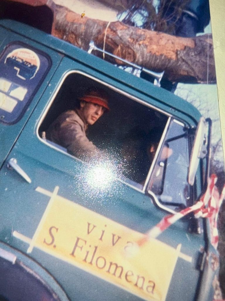 Mugnano del Cardinale, sabato 10 gennaio torna il “Maio” di Santa Filomena (Foto Storiche)