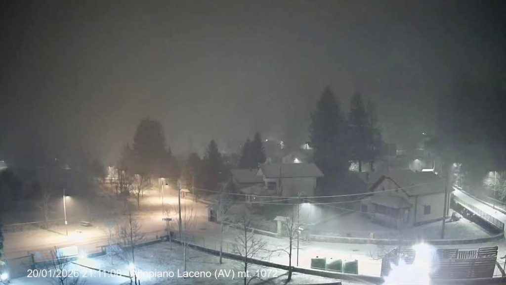 Assalto dell’inverno in Irpinia: nevicate in atto su Partenio e Laceno