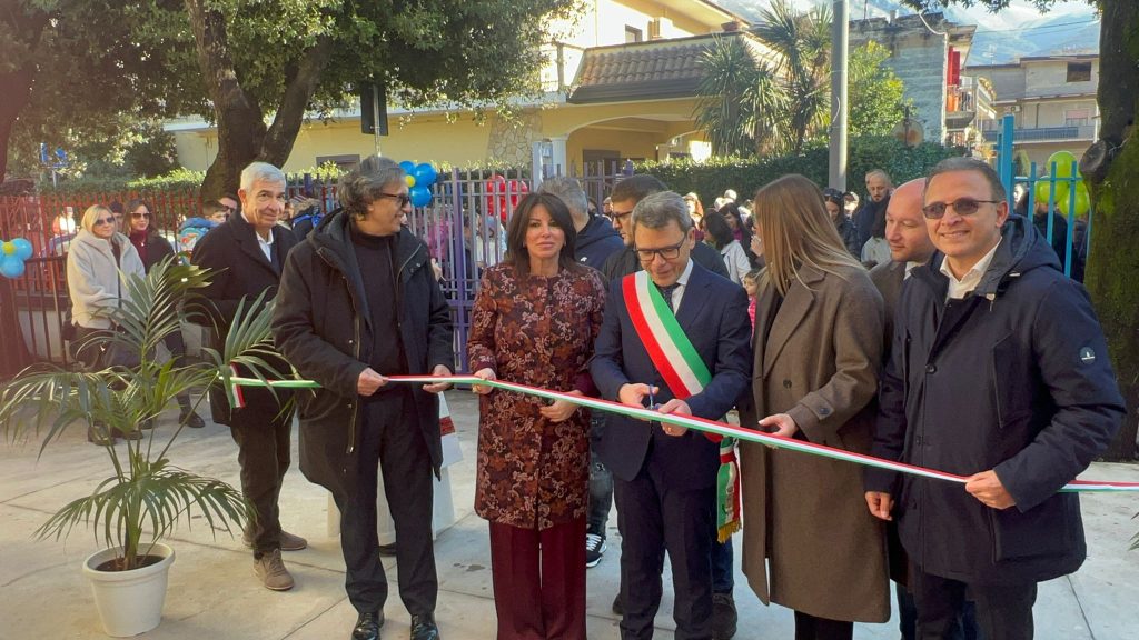 Baiano, inaugurata la nuova scuola dell’infanzia “Santa Giovanna Antida”
