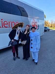 SIRIGNANO. Gita sociale a Viareggio e Pisa: due giorni di allegria e condivisione