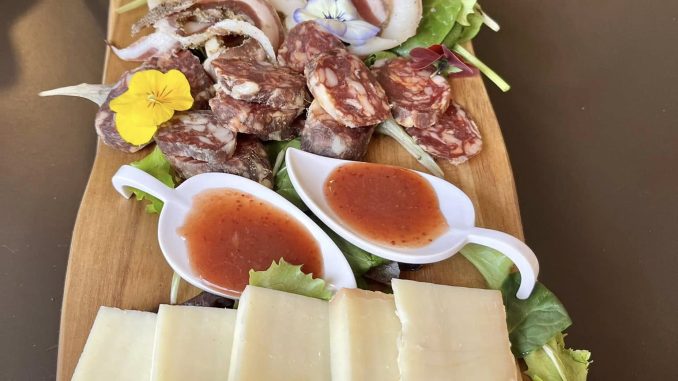 AGRITURISMO E CULTURA BIODINAMICA : UN CIRCOLO CHIUSO PER PRODUZIONI DI ECCELLENZA