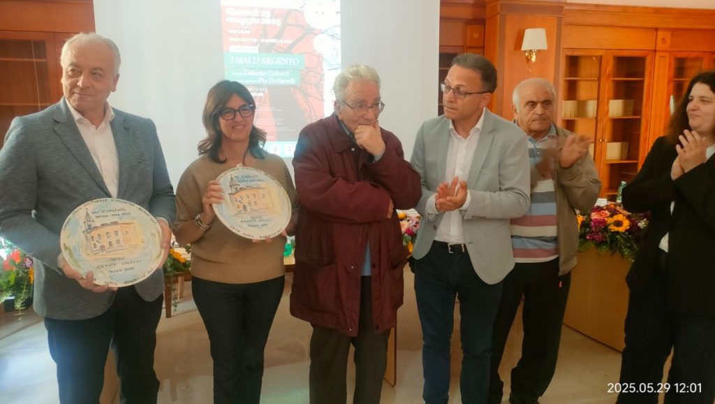 Premio Galante Colucci Pio Stefanelli, VII edizione. 7 marzo, presentazione ufficiale al Piano sociale di zona Mugnano del Cardinale accoglie la kermesse dei Mai d’Argento, edizione 2025 26 Premio Galante Colucci Pio Stefanelli, VII edizione. 7 marzo, presentazione ufficiale al Piano sociale di zona Mugnano del Cardinale accoglie la kermesse dei Mai d’Argento, edizione 2025 26