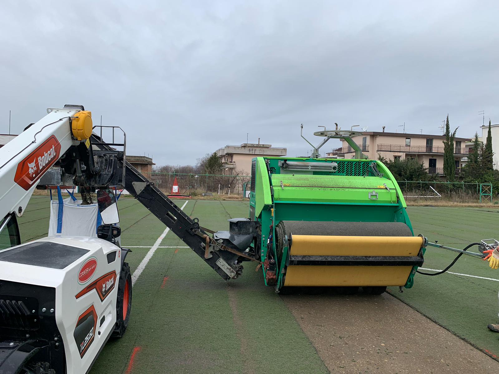 Mugnano del Cardinale, il campo “Angelo Sanseverino” si rifà il look: al via la nuova fase dei lavori (foto e video)