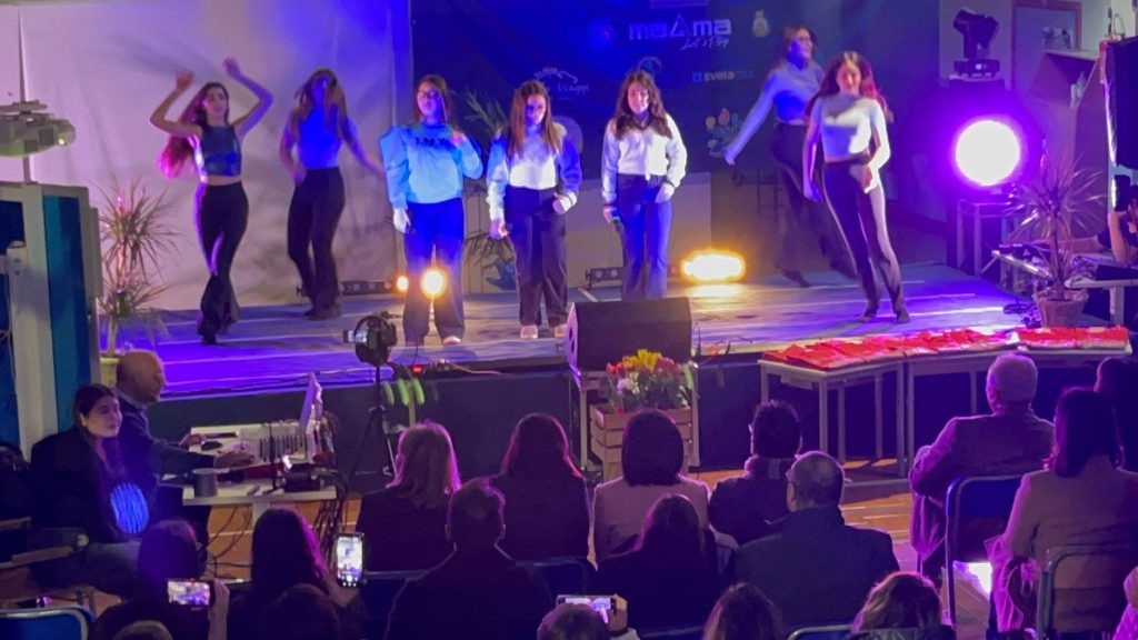 Aspettando Casa Sanremo: i giovani talenti dell’I.C. Mons. Pasquale Guerriero protagonisti ad Avella. Intrvista ai protagonisti   Video