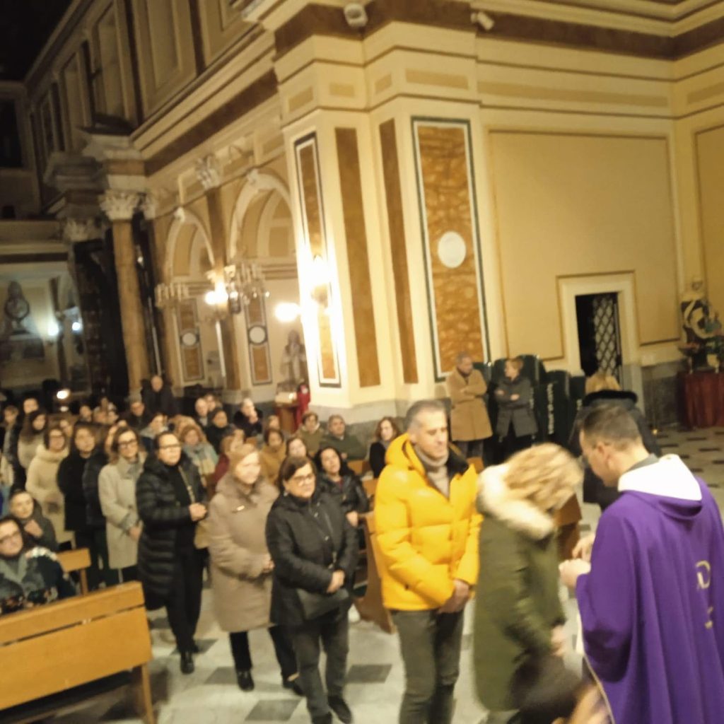 Mugnano del Cardinale, al Santuario di Santa Filomena la celebrazione delle Ceneri: “Ritornare a Cristo con cuore rinnovato”(foto)