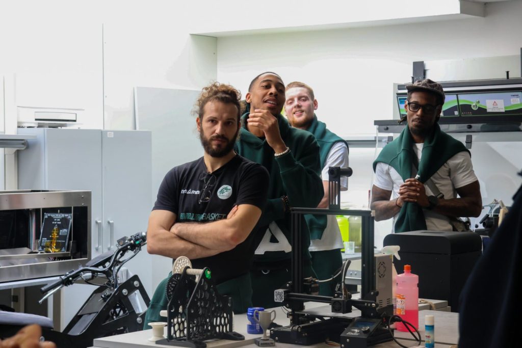 Avellino Basket a Roma: incontro con Unicusano, il legame si rafforza