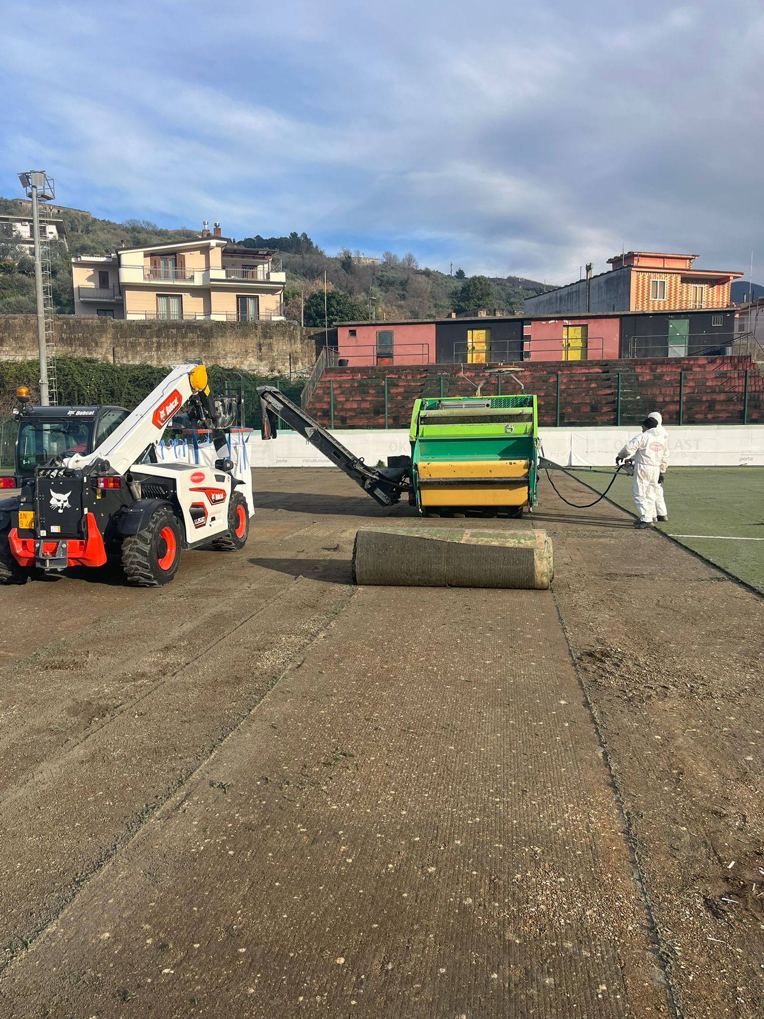 Mugnano del Cardinale, il campo “Angelo Sanseverino” si rifà il look: al via la nuova fase dei lavori (foto e video)