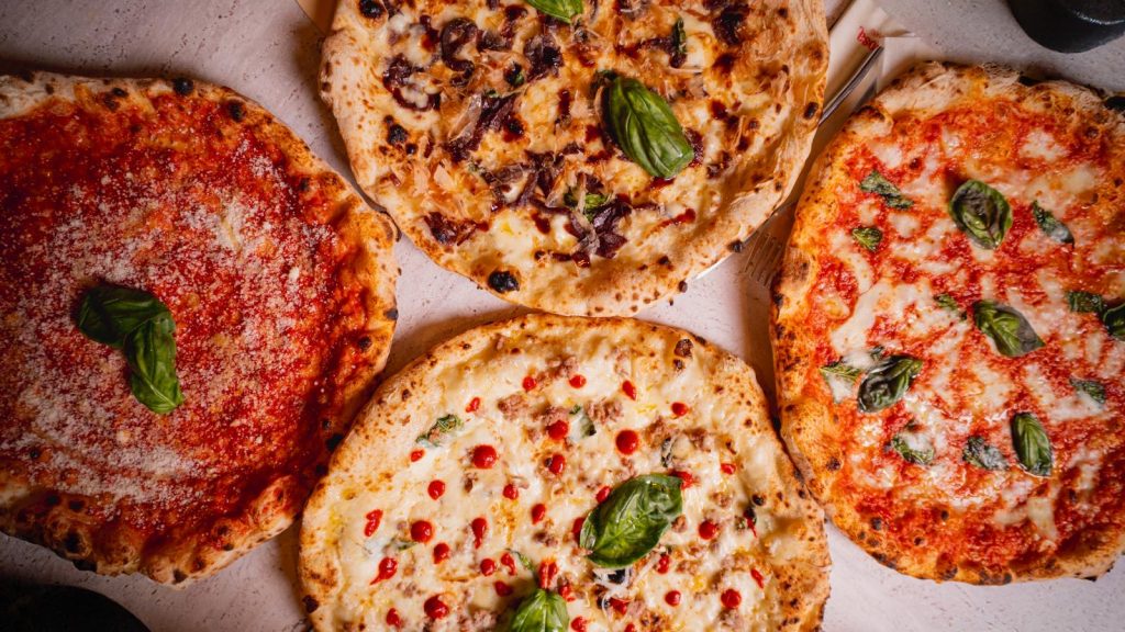 Nasce “Meravigliosa”: a Mugnano del Cardinale arriva la vera pizza napoletana a ruota di carro