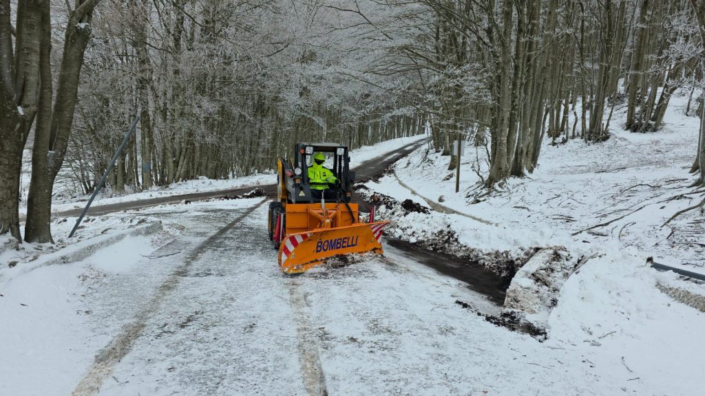 MONTEVERGINE. Emergenza frana, piano straordinario per garantire l’accesso sicuro al Santuario MONTEVERGINE. Emergenza frana, piano straordinario per garantire l’accesso sicuro al Santuario