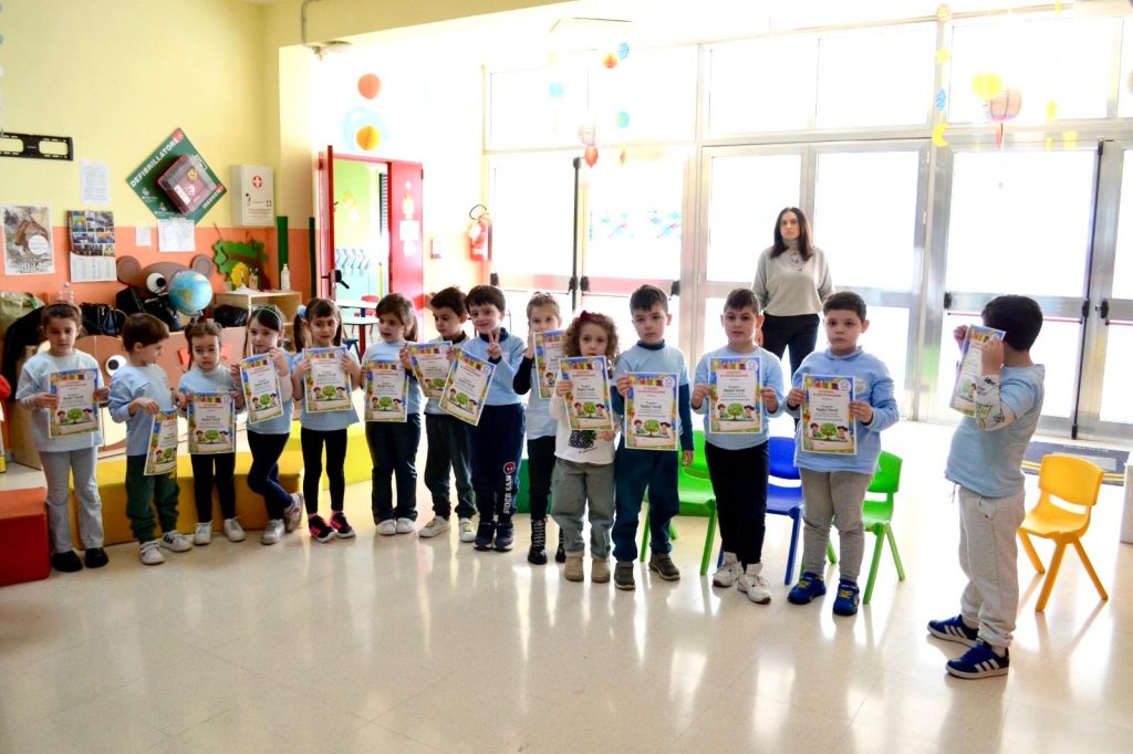 I Ragazzi del Servizio Civile di Sperone: Radici Verdi per un Futuro più Sostenibile.