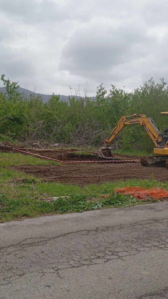 Antenna Iliad a Comiziano, via libera dei giudici: partiti i lavori Antenna Iliad a Comiziano, via libera dei giudici: partiti i lavori