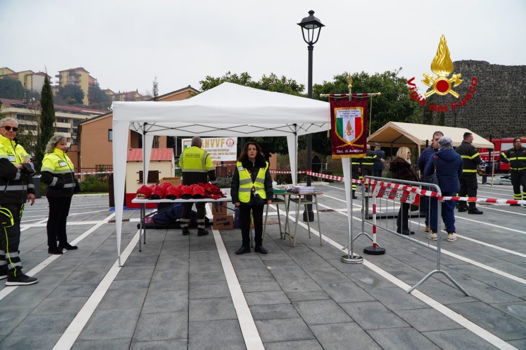 I Vigili del Fuoco celebrano la prima Festa Istituzionale del Corpo Nazionale ad Avellino.