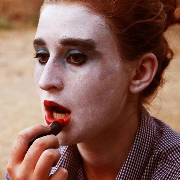 Da Sperone a Roma: Beatrice Vecchione protagonista in “Le Serve”