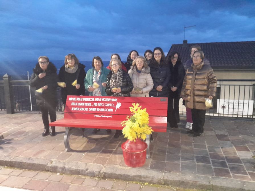 L’8 marzo a  Flumeri, ricorda con un convegno la condizione femminile, non ancora completata.