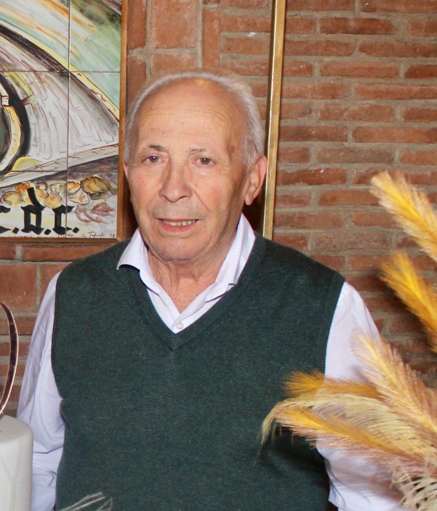 Mugnano del Cardinale, buon compleanno a Piccolo Michele Mugnano del Cardinale, buon compleanno a Piccolo Michele