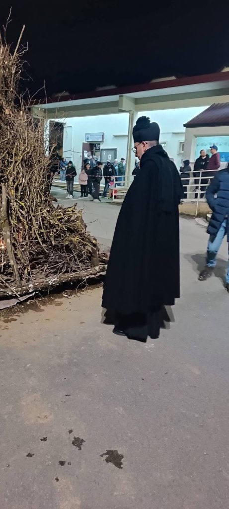 Altavilla Irpina, acceso il falò di San Giuseppe
