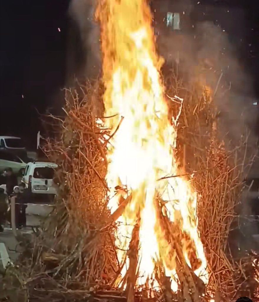 Altavilla Irpina, acceso il falò di San Giuseppe