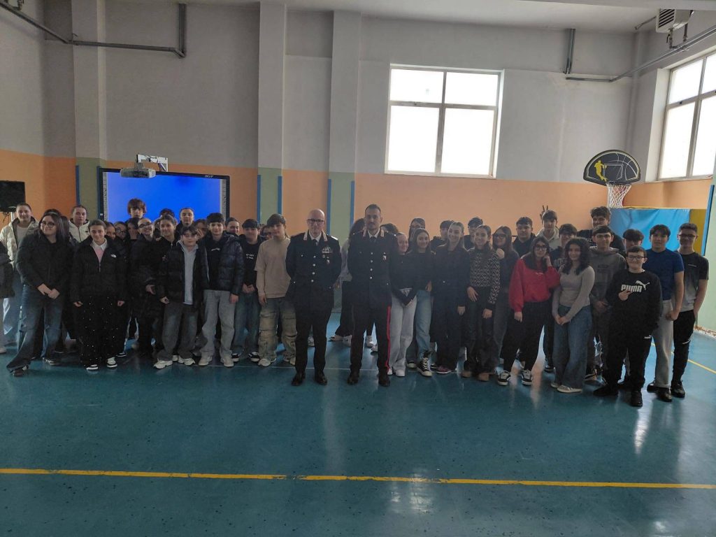 Mugnano del Cardinale, cultura della legalità: i Carabinieri incontrano gli studenti