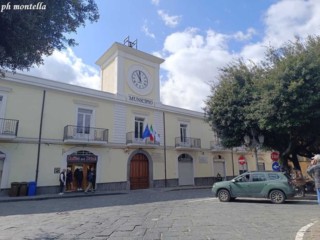 Baiano inaugura la nuova Casa Comunale: istituzioni e cittadini uniti per un nuovo inizio.(foto)