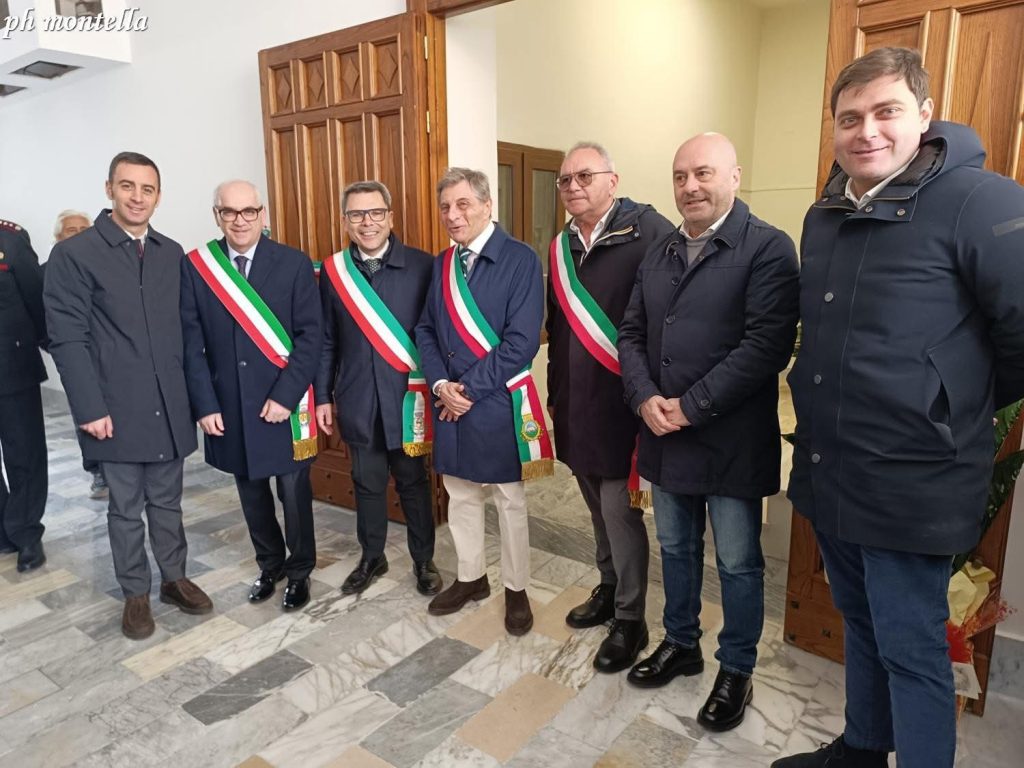 Baiano inaugura la nuova Casa Comunale: istituzioni e cittadini uniti per un nuovo inizio.(foto)