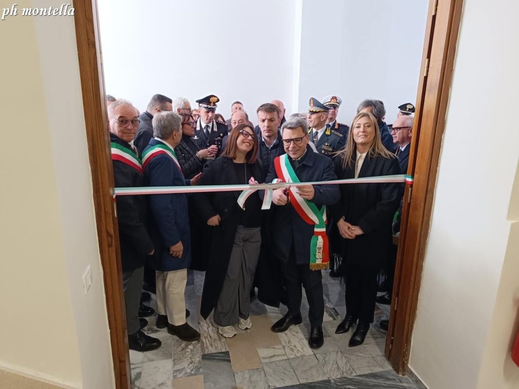 Baiano inaugura la nuova Casa Comunale: istituzioni e cittadini uniti per un nuovo inizio.(foto)