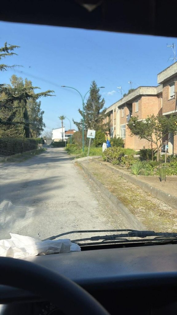 Cimitile, al via sfalcio e manutenzione del verde pubblico: interventi partiti dal rione IACP