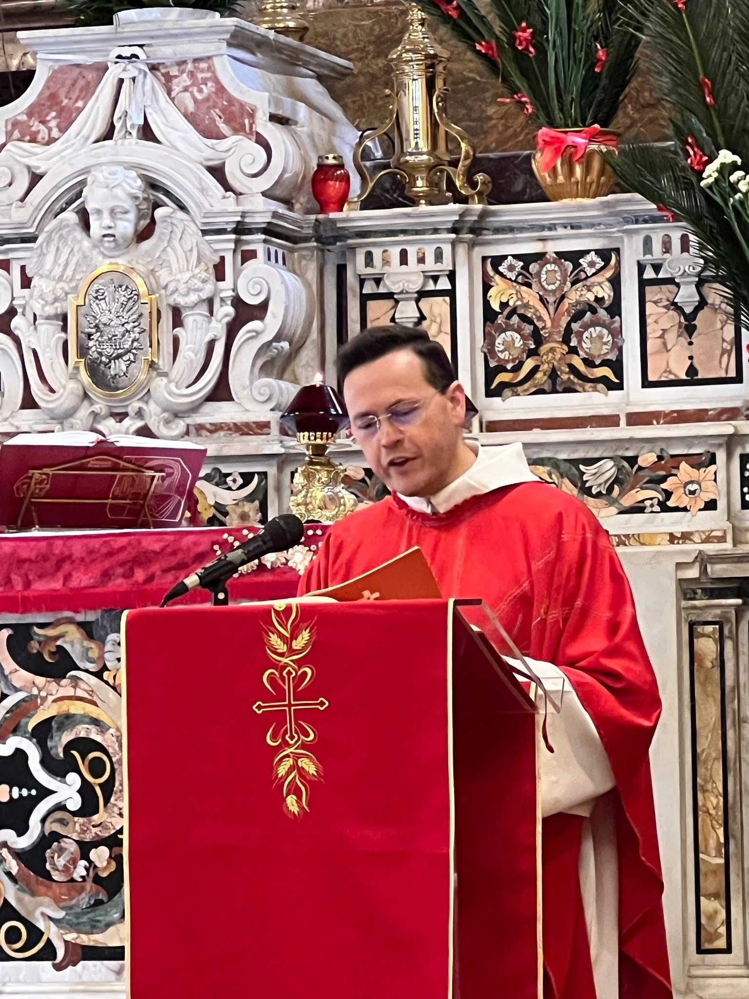 Mugnano del Cardinale, grande partecipazione alla benedizione delle palme: don Giuseppe Autorino guida la comunità