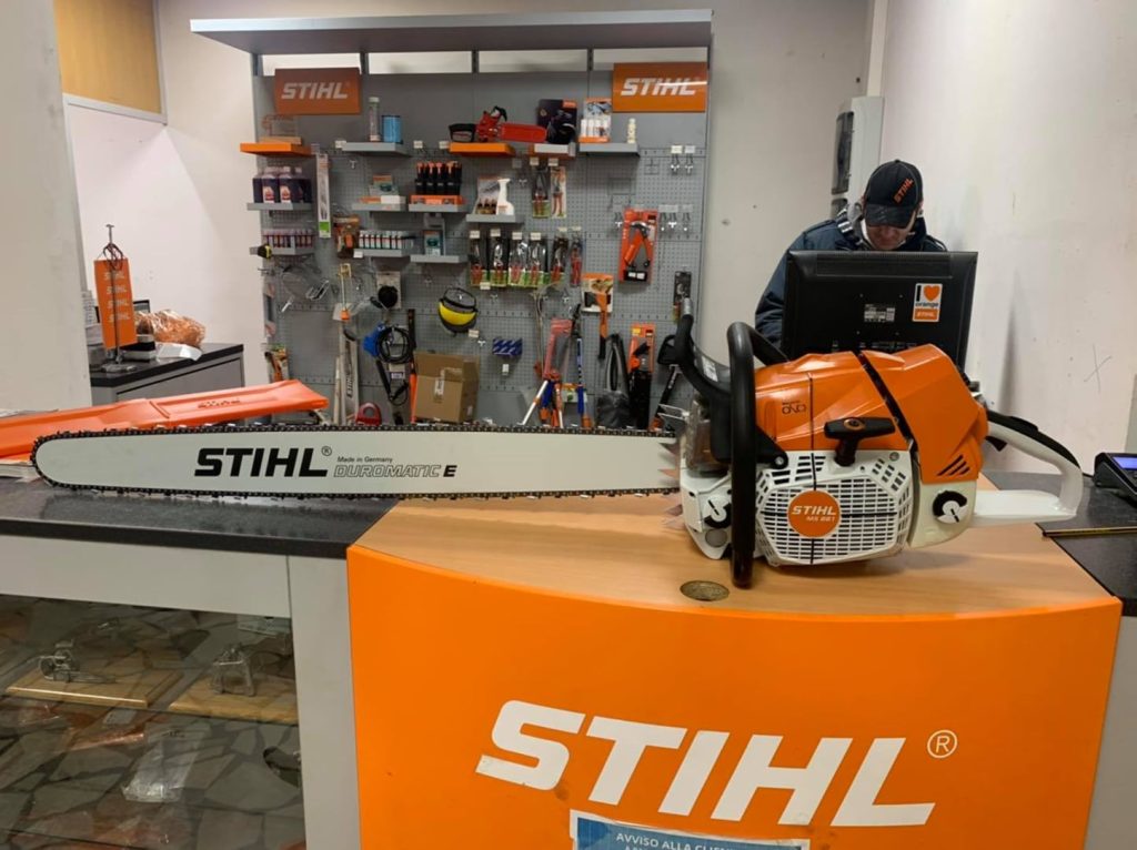 Storie di aziende: La F.lli Castaldo srl di Avella, da 50 anni a  servizio degli agricoltori. Un Brand di successo al passo coi  tempi integrando il settore all’e commerce con il marchio  AgriEden e ai servizi informatici con la Multimedia Computer