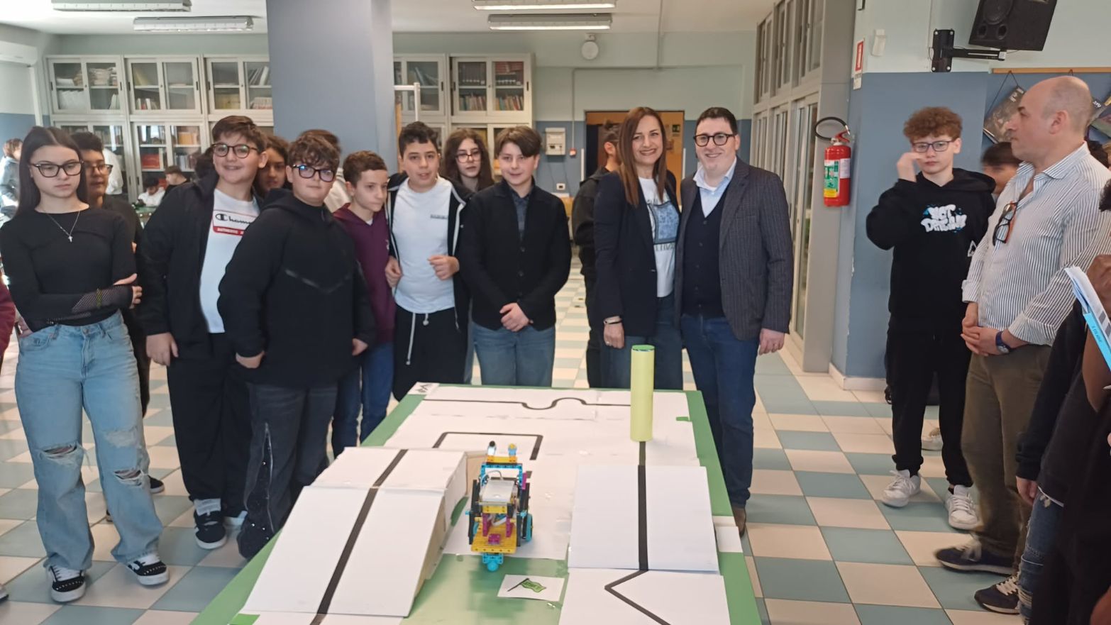 MONTEFORTE. RoboCup Campania 2026, studenti protagonisti all’IC Aurigemma tra robot e sfide tecnologiche