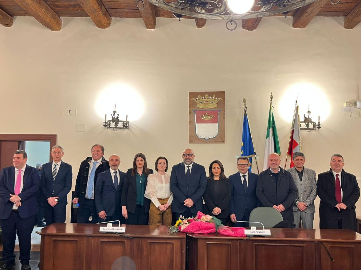 Elezioni provinciali di Avellino, “Proposta Civica per l’ Irpinia” seconda forza politica del territorio. Tre consiglieri eletti su dodici. Fausto Picone il più votato. Elezioni provinciali di Avellino, “Proposta Civica per l’ Irpinia” seconda forza politica del territorio. Tre consiglieri eletti su dodici. Fausto Picone il più votato.