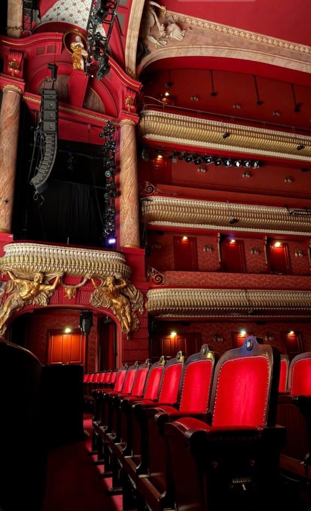 Karolin Bellavista: Il Trionfo Europeo tra i Capolavori del Balletto Classico