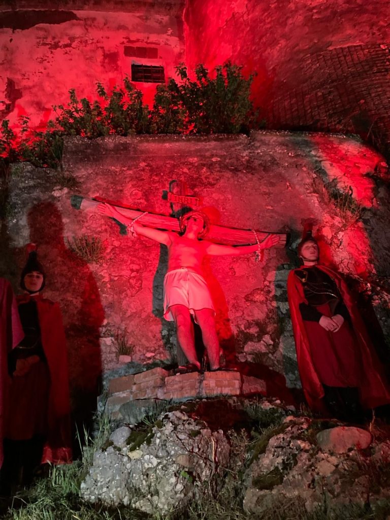 Grottolella, torna la Via Crucis vivente: fede, impegno e comunità