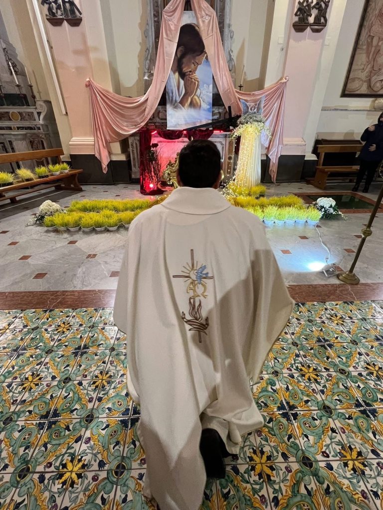 Mugnano del Cardinale, il Giovedì Santo tra fede e silenzio: la comunità riunita nella Coena Domini