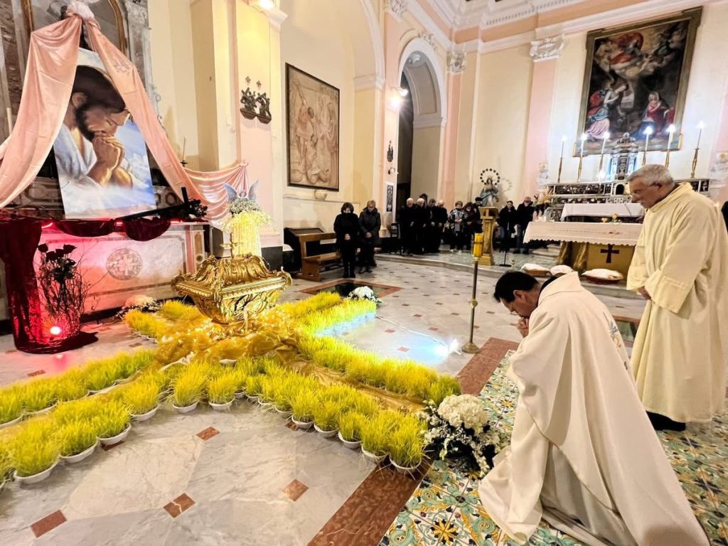 Mugnano del Cardinale, il Giovedì Santo tra fede e silenzio: la comunità riunita nella Coena Domini
