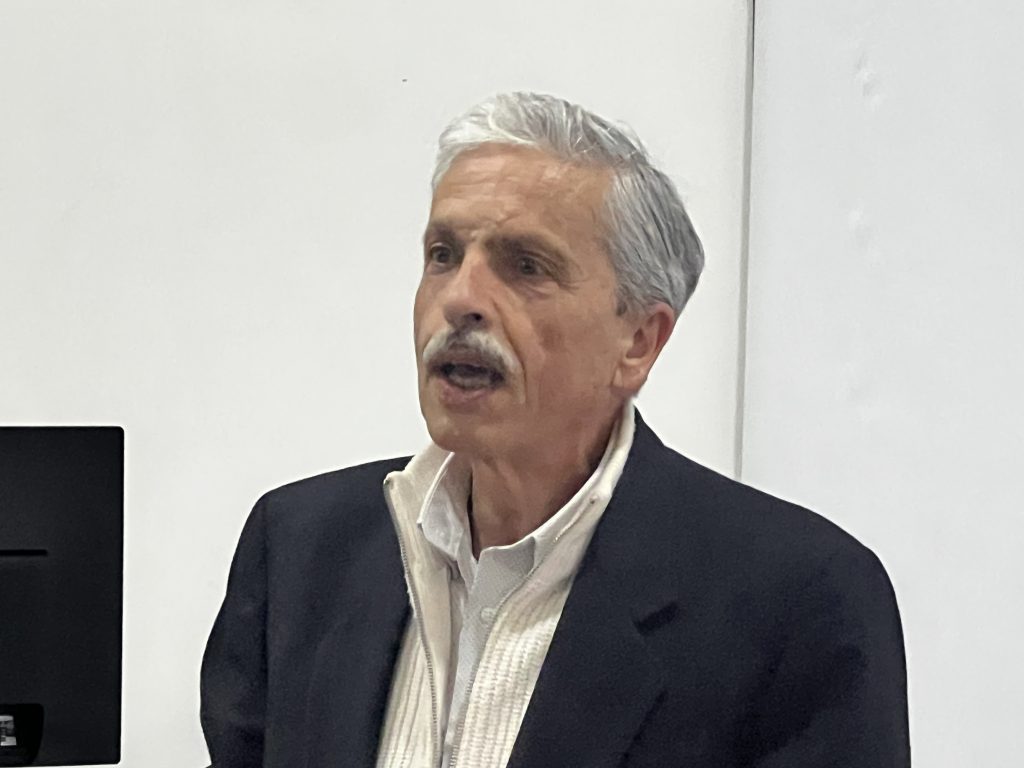 Avella, memoria e identità: partecipazione e riflessione all’incontro con Antonio Vecchione