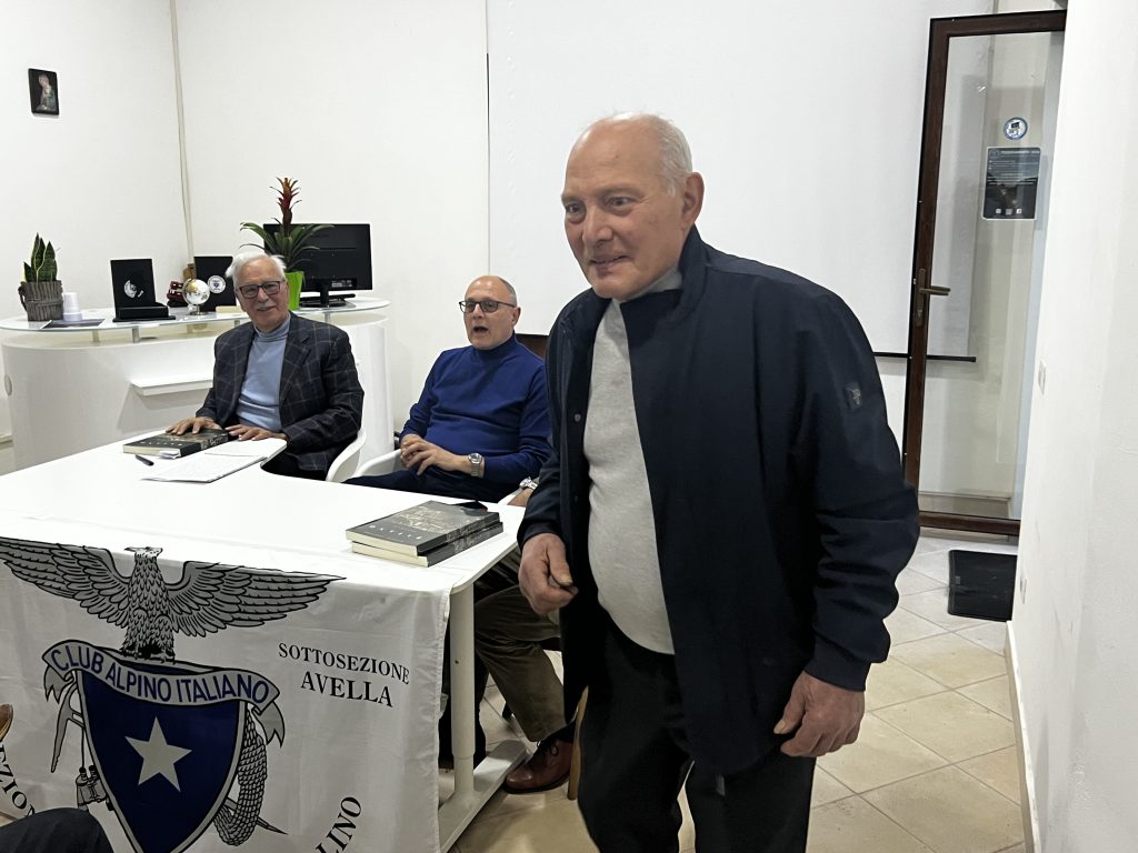 Avella, memoria e identità: partecipazione e riflessione all’incontro con Antonio Vecchione