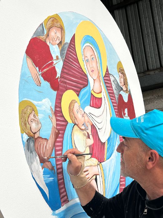 CICCIANO. “I Baci sul Pane”: il Carro degli Artigiani 2026 tra tradizione, spiritualità e denuncia sociale CICCIANO. “I Baci sul Pane”: il Carro degli Artigiani 2026 tra tradizione, spiritualità e denuncia sociale