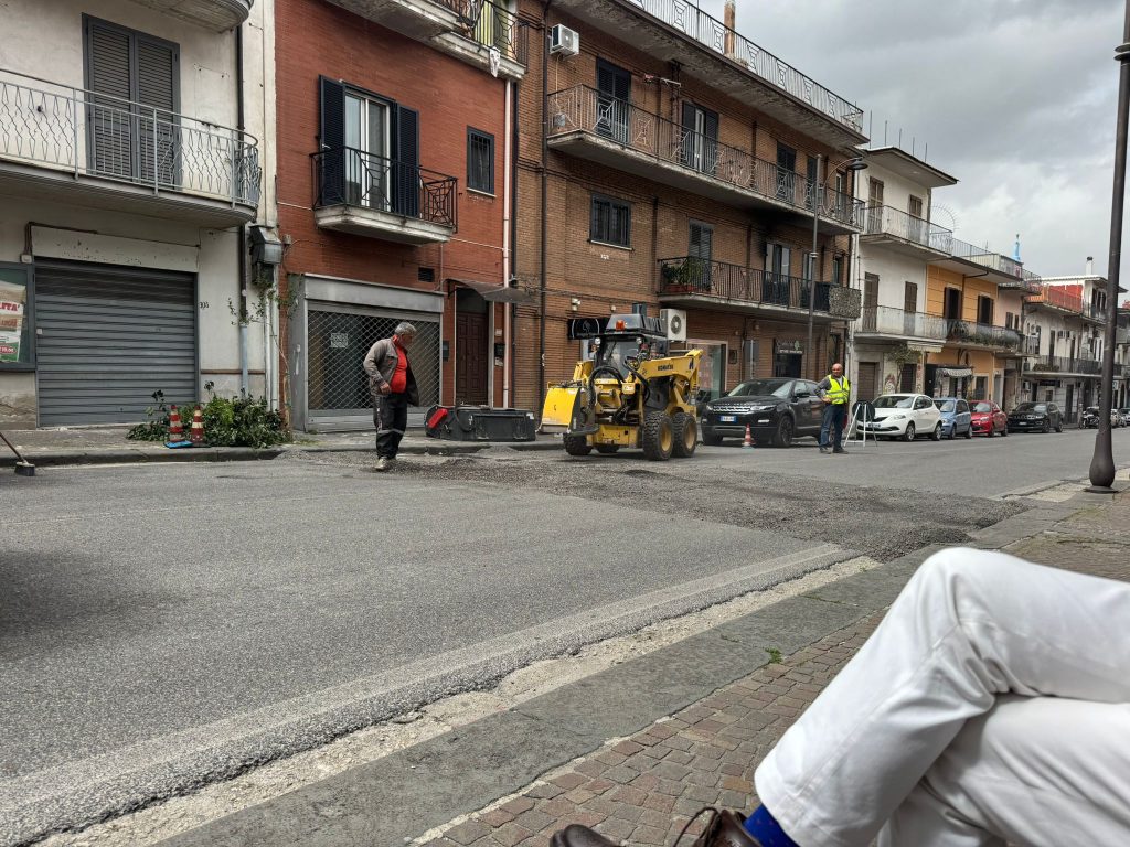 Mugnano del Cardinale, lavori in corso sul manto stradale