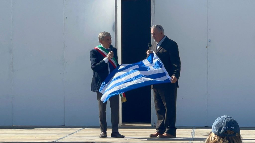 Avella, al via il Concorso Europeo di Teatro Greco: arrivati gli studenti dalla Grecia. VIDEO