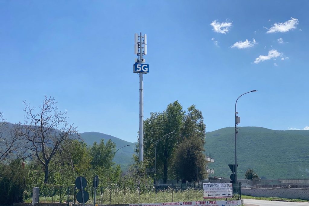 Avella, mobilitazione contro l’antenna 5G in via Pace: assemblea pubblica il 23 aprile