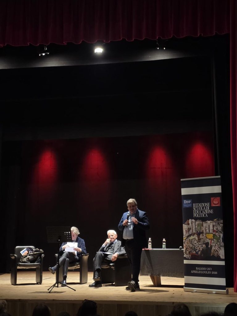 BAIANO. Grande successo per il primo appuntamento della seconda edizione della “Scuola di educazione politica”, un progetto di  Franco Vittoria