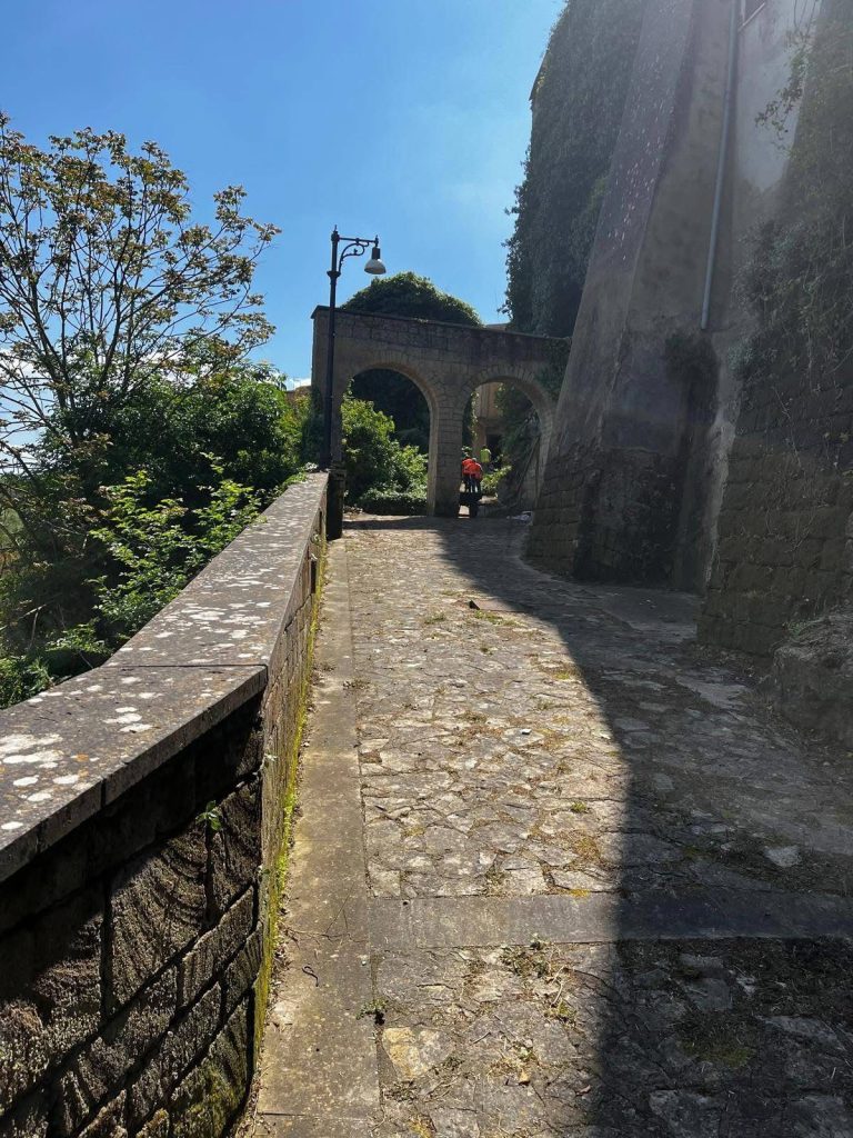 Altavilla Irpina, sicurezza e riqualificazione nel centro storico: proseguono gli interventi (foto)